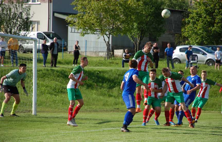 Tempo Nienaszów - Brzozovia Brzozów 3-3