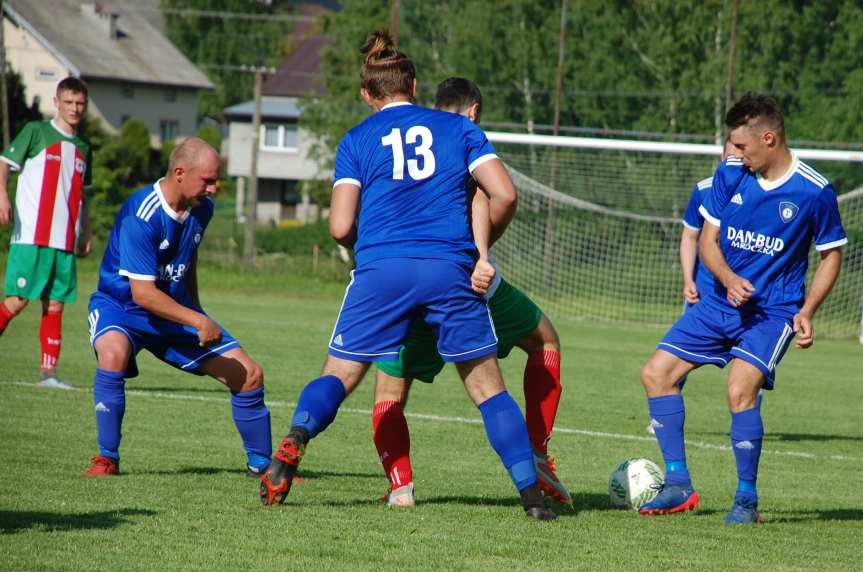 Tempo Nienaszów - Brzozovia Brzozów 3-3