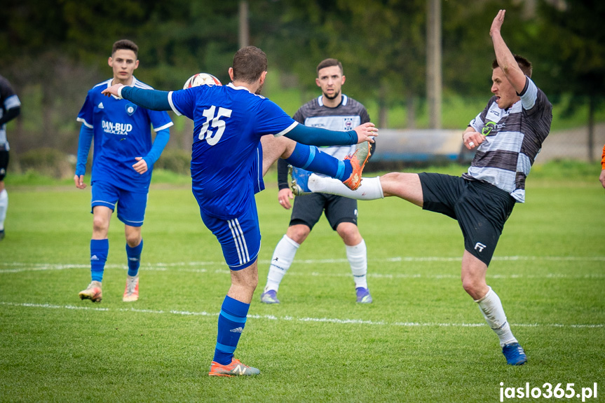 Tempo Nienaszów - Czarni 1910 Jasło 1:3