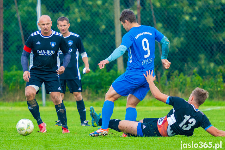 Tempo Nienaszów - Karpaty Krosno 0:5