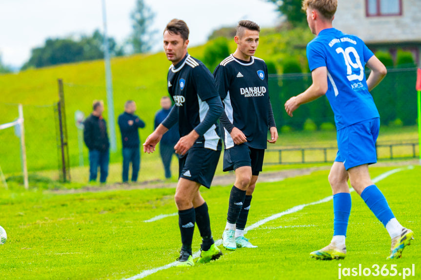 Tempo Nienaszów - Karpaty Krosno 0:5