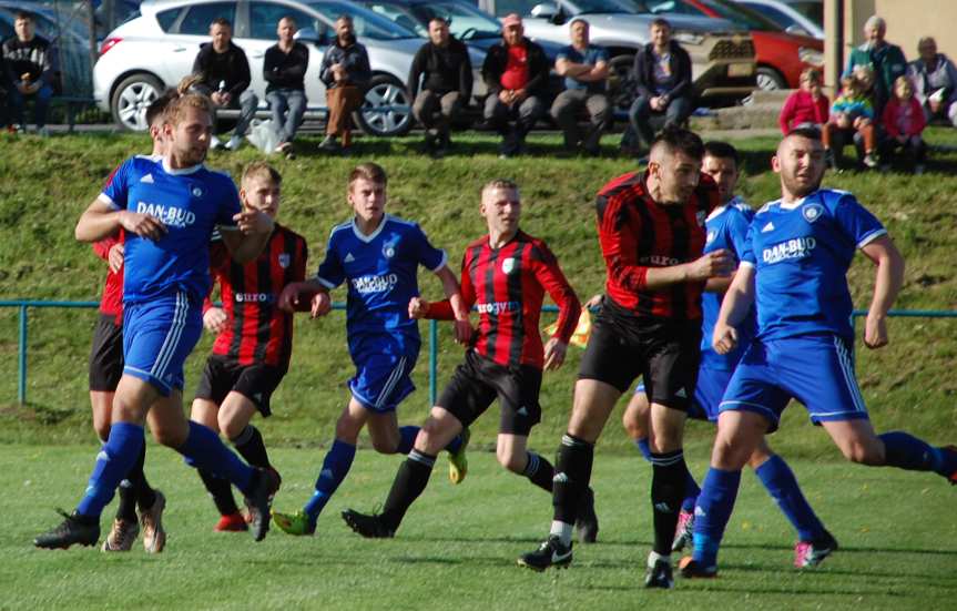 Tempo Nienaszów - Markiewicza Krosno 2-1