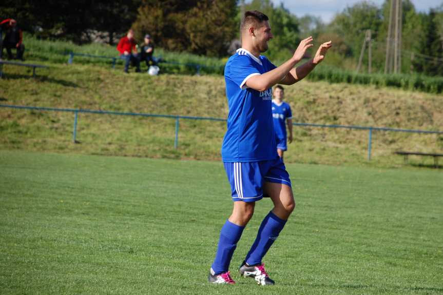 Tempo Nienaszów - Markiewicza Krosno 2-1