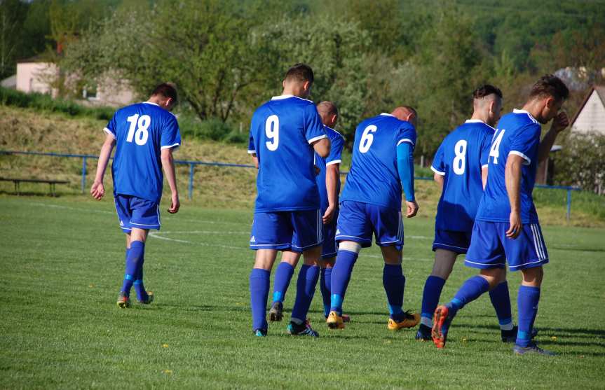 Tempo Nienaszów - Markiewicza Krosno 2-1