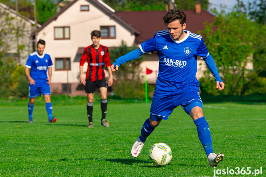 Tempo Nienaszów - Markiewicza Krosno 2:1