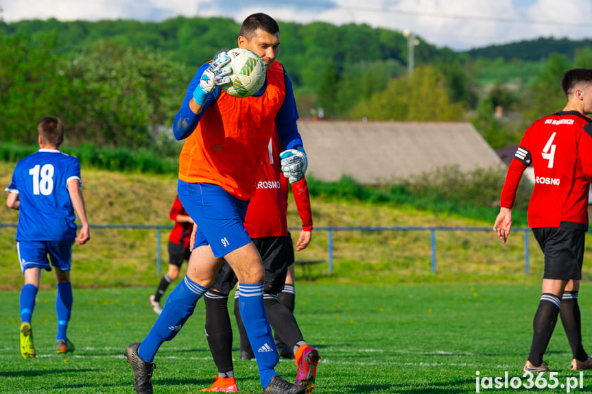 Tempo Nienaszów - Markiewicza Krosno 2:1