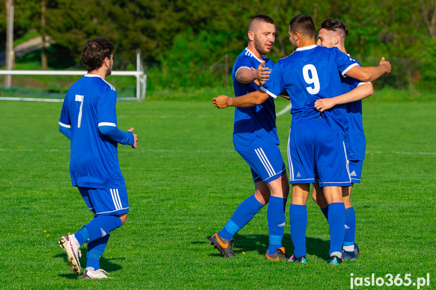 Tempo Nienaszów - Markiewicza Krosno 2:1