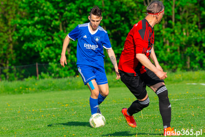 Tempo Nienaszów - Markiewicza Krosno 2:1