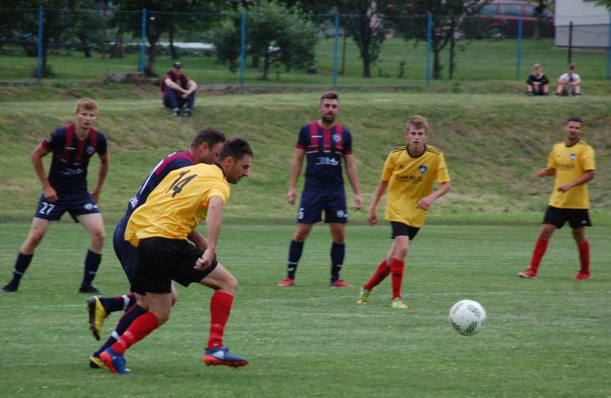 Tempo Nienaszów - Ostoja Kołaczyce 2-1