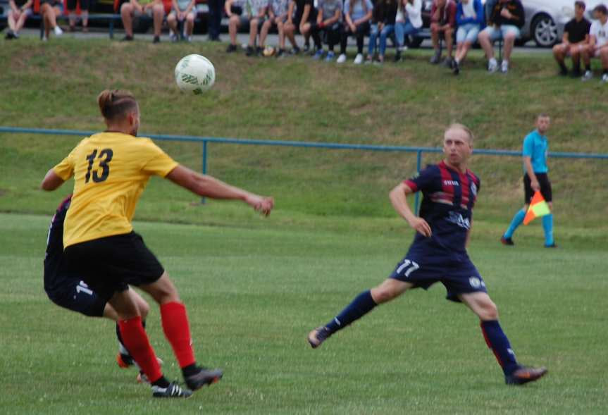 Tempo Nienaszów - Ostoja Kołaczyce 2-1