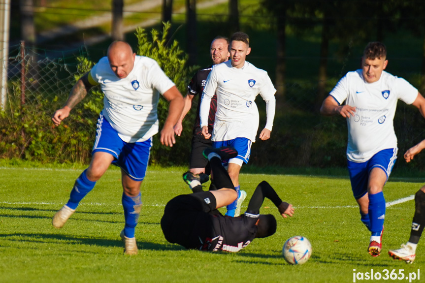 Tempo Nienaszów - Start Rymanów 4:4