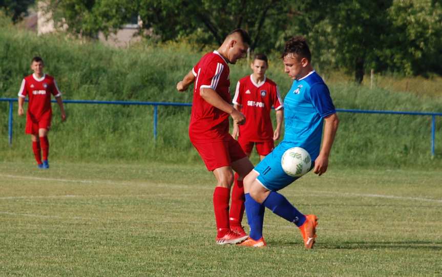 Tempo Nienaszów - Szarotka Uherce 4-2