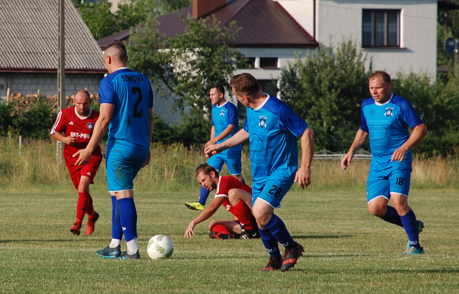 Tempo Nienaszów - Szarotka Uherce 4-2