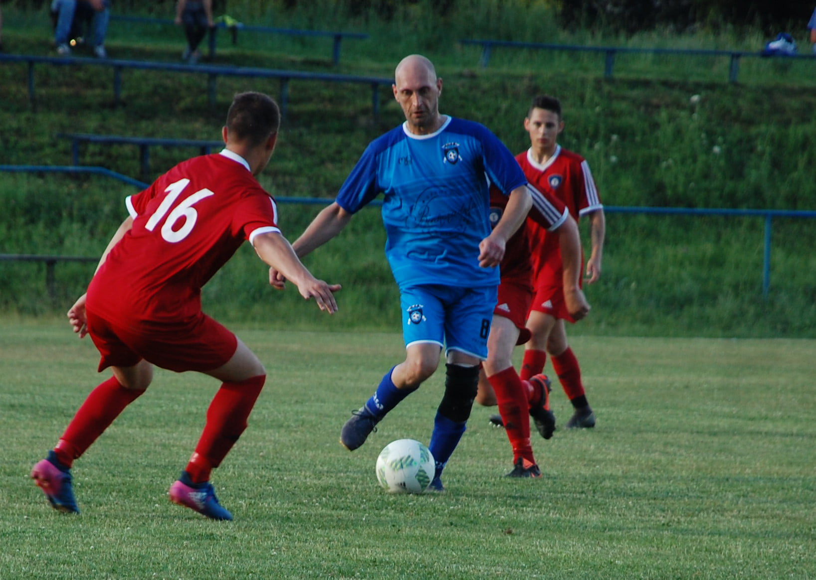 Tempo Nienaszów - Szarotka Uherce 4-2