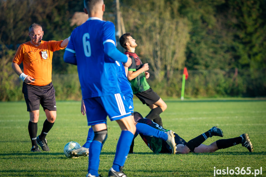 Tempo Nienaszów - Zamczysko Mrukowa 2:1