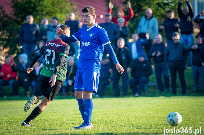 Tempo Nienaszów - Zamczysko Mrukowa 2:1