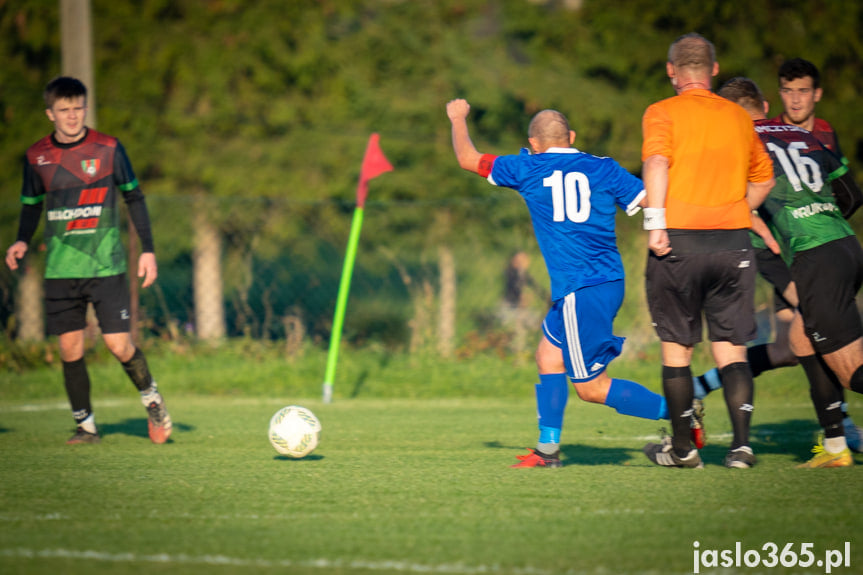 Tempo Nienaszów - Zamczysko Mrukowa 2:1