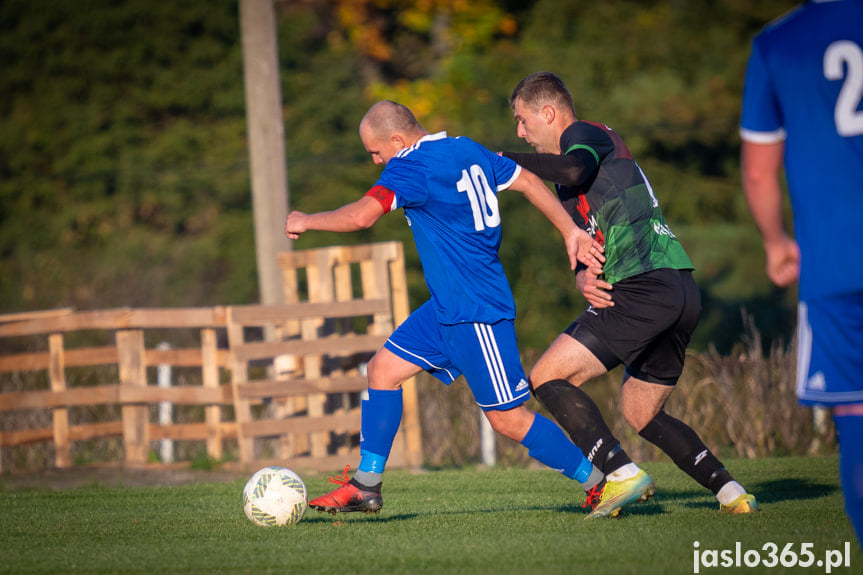 Tempo Nienaszów - Zamczysko Mrukowa 2:1