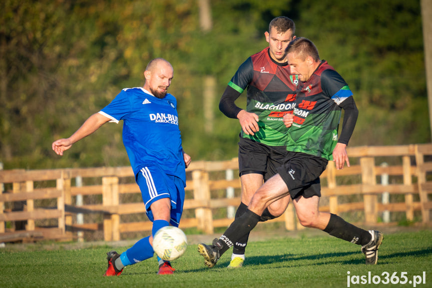 Tempo Nienaszów - Zamczysko Mrukowa 2:1