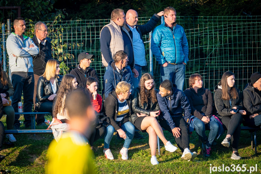 Tempo Nienaszów - Zamczysko Mrukowa 2:1