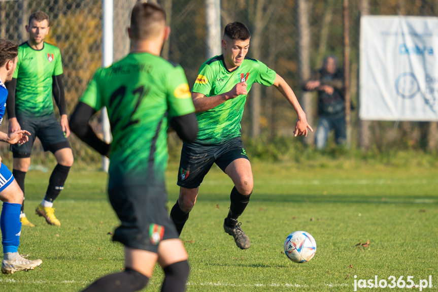 Tempo Nienaszów - Zamczysko Mrukowa 0:2