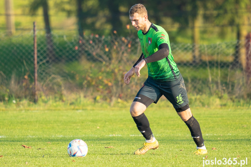 Tempo Nienaszów - Zamczysko Mrukowa 0:2