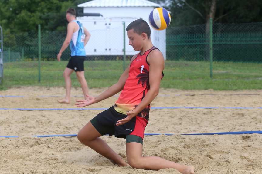 Turniej siatkówki plażowej o puchar burmistrza Jasła