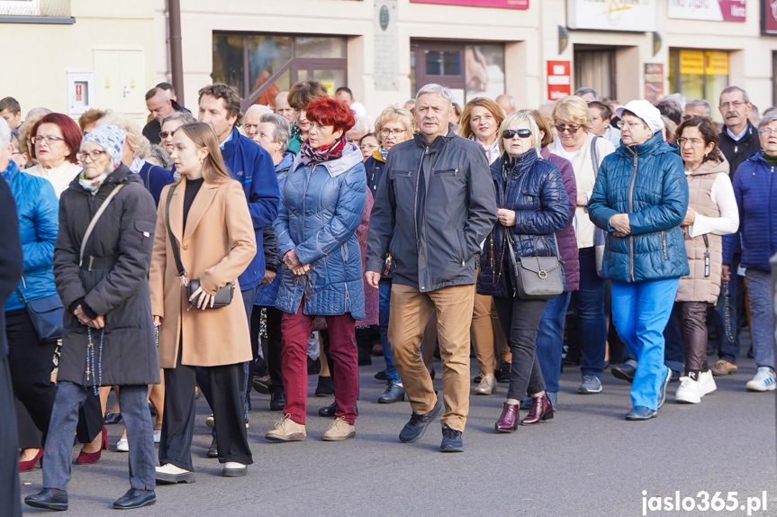 Ulicami Jasła przeszła krucjata różańcowa