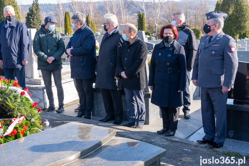 Uroczystość przy grobie senatora Stanisława Zająca