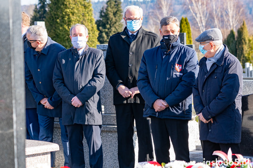 Uroczystość przy grobie senatora Stanisława Zająca