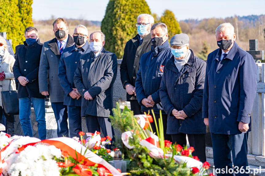 Uroczystość przy grobie senatora Stanisława Zająca