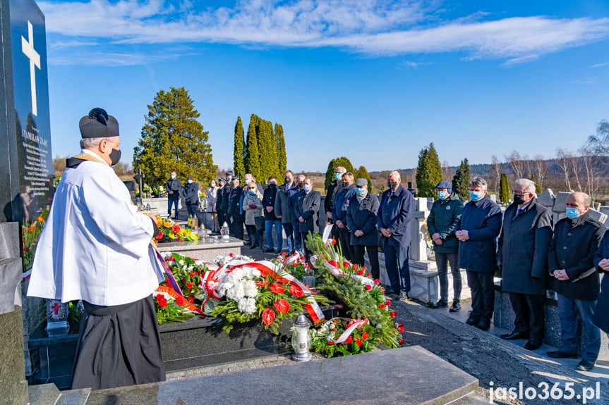 Uroczystość przy grobie senatora Stanisława Zająca