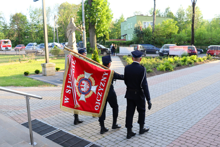 Uroczystości z okazji Dnia Strażaka w Cieklinie