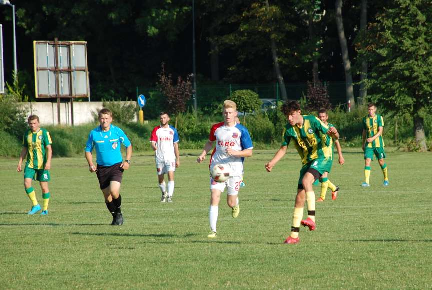 V liga krośnieńska. Mecz LKS Czeluśnica - Iskra Przysietnica 2-0