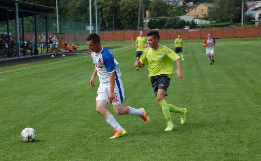 V liga krośnieńska. Mecz LKS Skołyszyn - Iskra Przysietnica