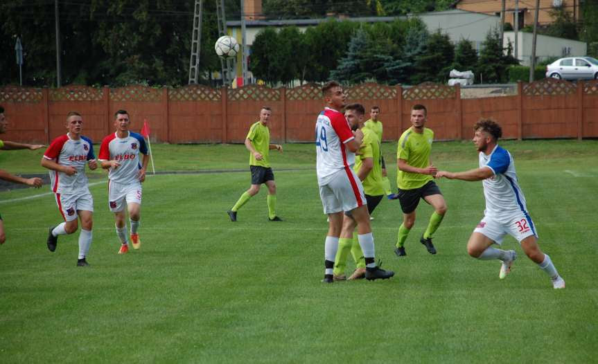 V liga krośnieńska. Mecz LKS Skołyszyn - Iskra Przysietnica