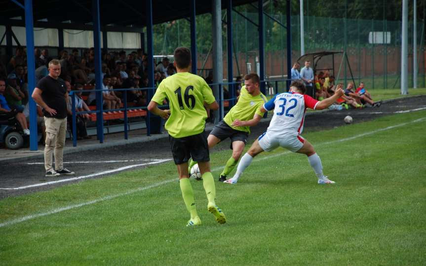 V liga krośnieńska. Mecz LKS Skołyszyn - Iskra Przysietnica