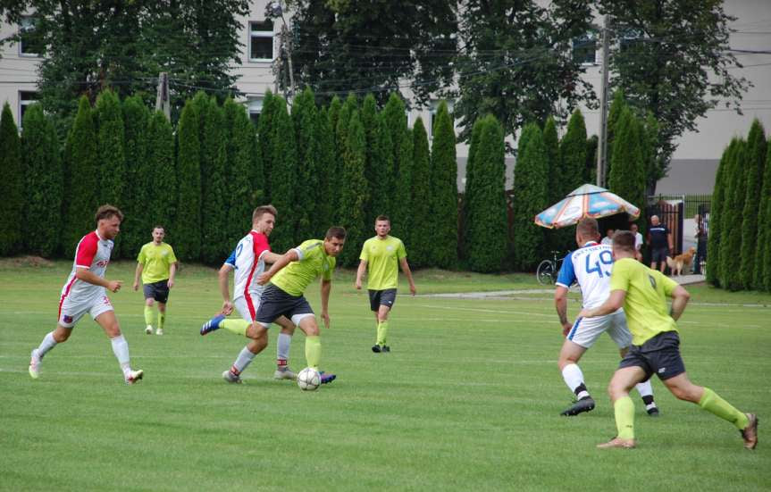 V liga krośnieńska. Mecz LKS Skołyszyn - Iskra Przysietnica