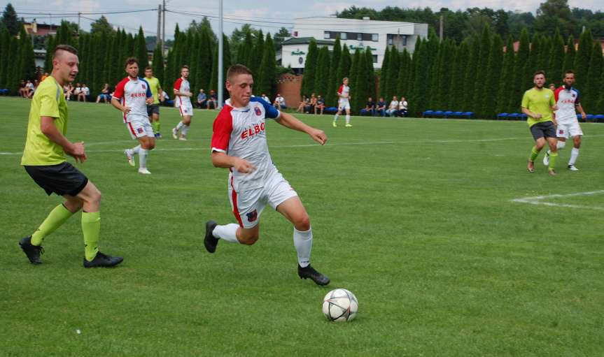 V liga krośnieńska. Mecz LKS Skołyszyn - Iskra Przysietnica