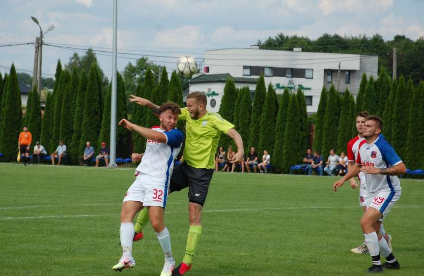 V liga krośnieńska. Mecz LKS Skołyszyn - Iskra Przysietnica