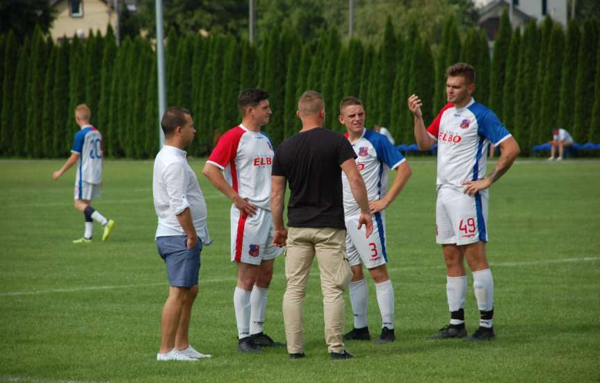 V liga krośnieńska. Mecz LKS Skołyszyn - Iskra Przysietnica