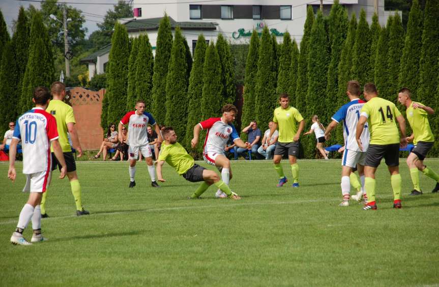 V liga krośnieńska. Mecz LKS Skołyszyn - Iskra Przysietnica