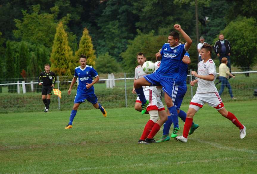 V liga krośnieńska. Mecz Ostoja Kołaczyce - Tempo Nienaszów 4-5