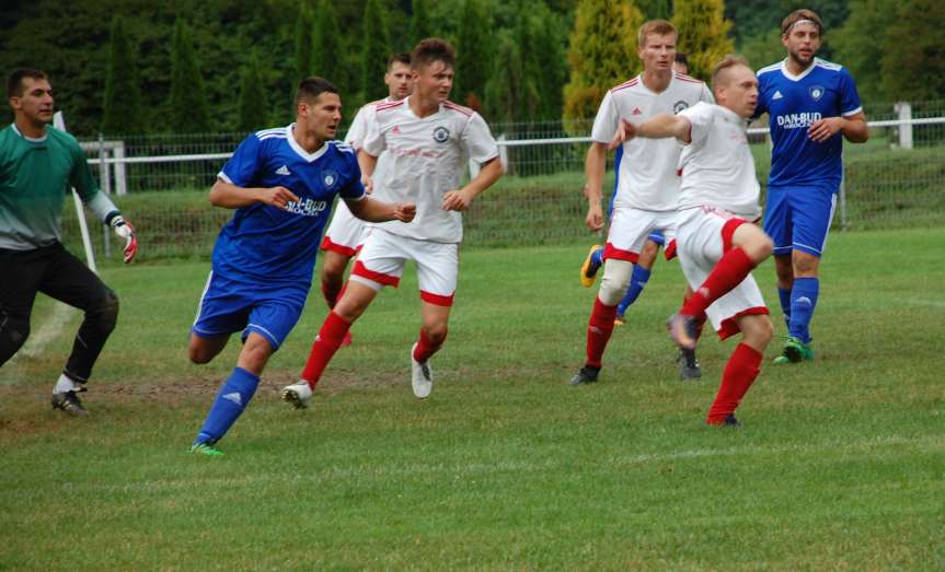 V liga krośnieńska. Mecz Ostoja Kołaczyce - Tempo Nienaszów 4-5