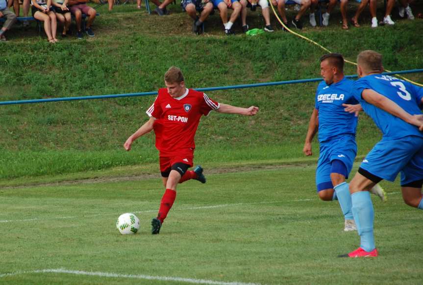 V liga krośnieńska. Mecz Tempo Nienaszów - LKS Skołyszyn 3-2