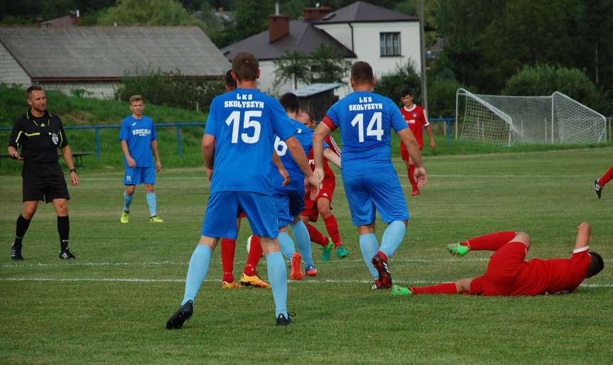 V liga krośnieńska. Mecz Tempo Nienaszów - LKS Skołyszyn 3-2