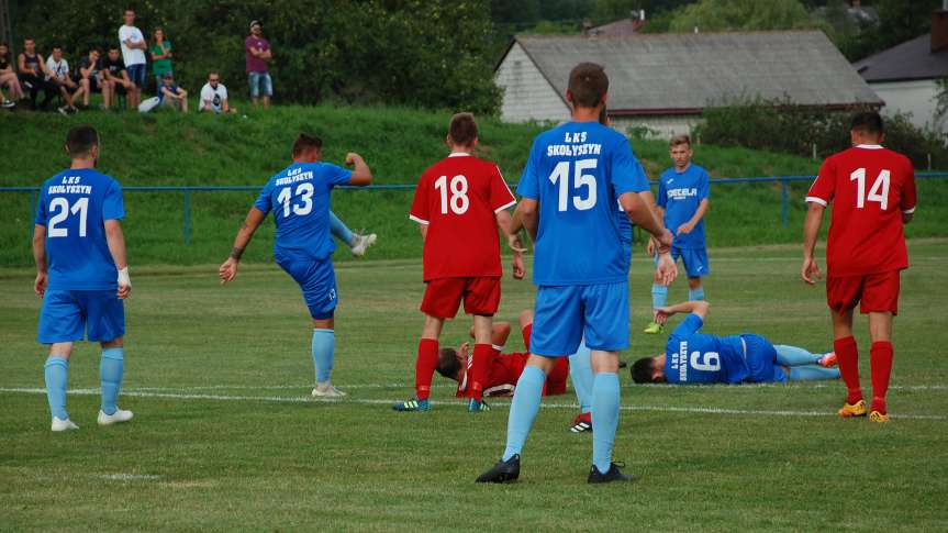 V liga krośnieńska. Mecz Tempo Nienaszów - LKS Skołyszyn 3-2