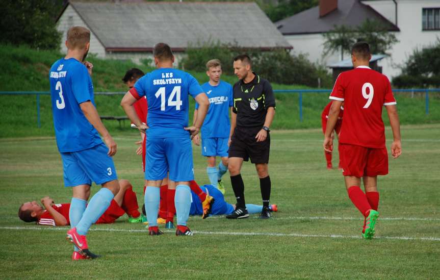 V liga krośnieńska. Mecz Tempo Nienaszów - LKS Skołyszyn 3-2