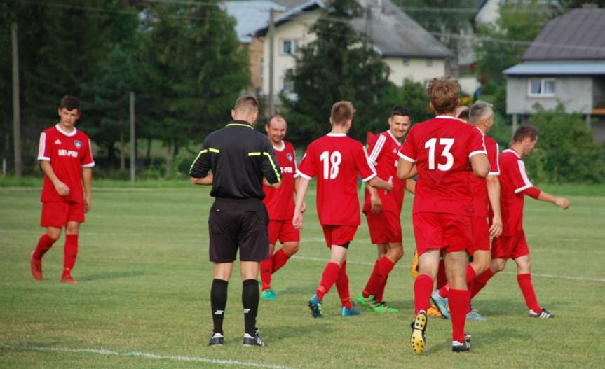 V liga krośnieńska. Mecz Tempo Nienaszów - LKS Skołyszyn 3-2