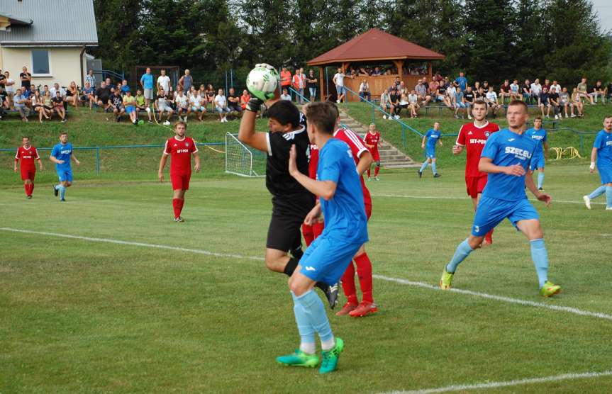 V liga krośnieńska. Mecz Tempo Nienaszów - LKS Skołyszyn 3-2